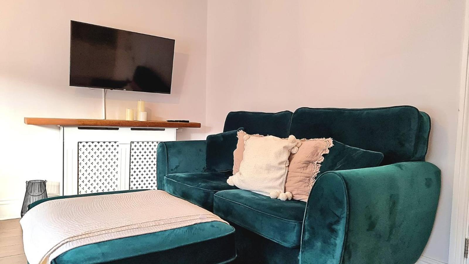 Top Floor 1Br Apartment Central Matlock มัทล็อก ภายนอก รูปภาพ